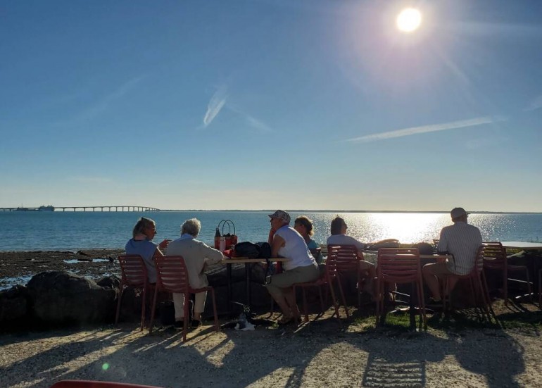 PORT LAUZIERES - Littoral